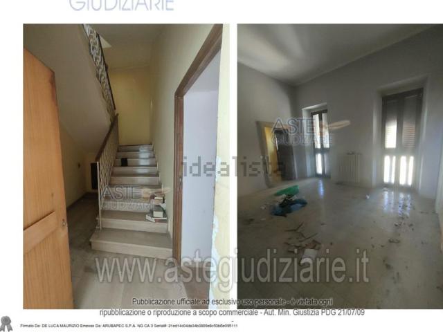 Appartamento in vendita di 190 m² in Largo della Chiesa, 8