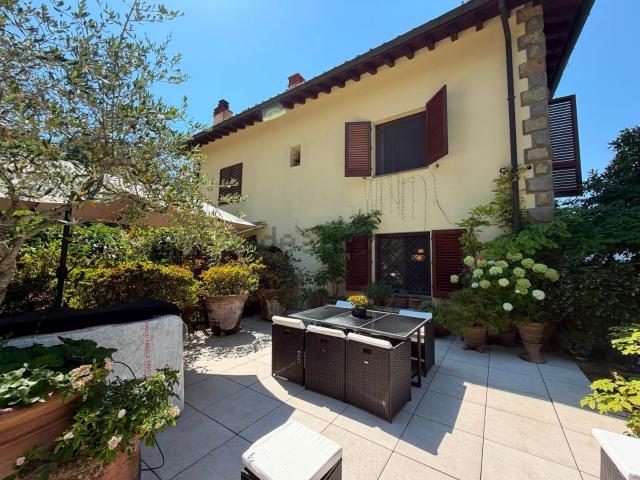 Appartamento in vendita di 190 m² in Località Mulinaccio