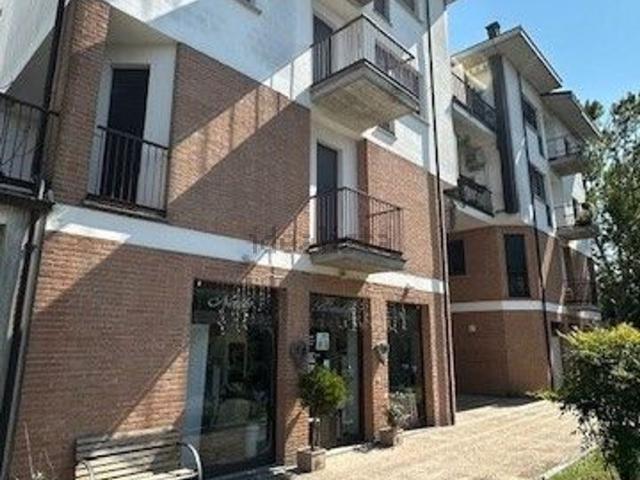 Appartamento in vendita di 190 m² in Piazza Borsellino e Falcone, 4