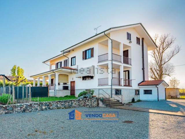 Appartamento in vendita di 190 m² in Strada Cavallotta, 82