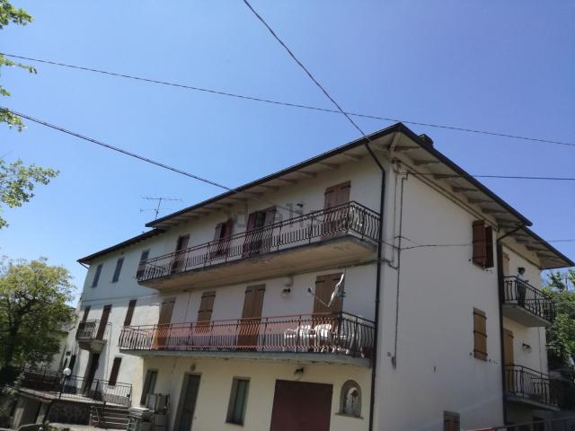 Appartamento in vendita di 190 m² in Strada CHIESA, 12