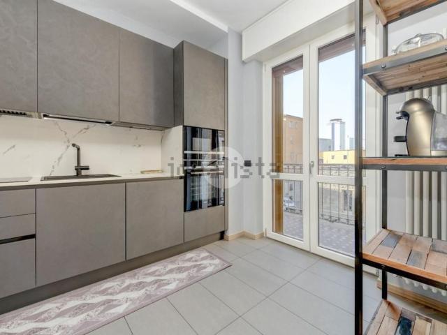 Appartamento in vendita di 191 m² in Via Cremona, 82