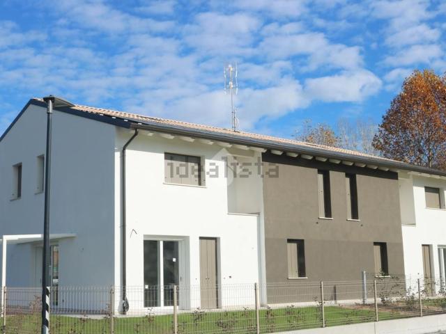 Appartamento in vendita di 191 m² in Via delle Industrie