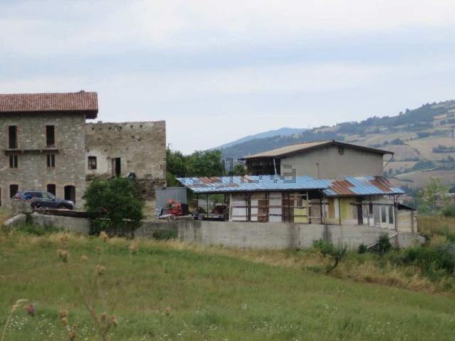 Appartamento in vendita di 191 m² in Via San Ambrogio