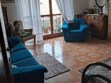 Appartamento in vendita di 191 m² in Via Tevere, 36