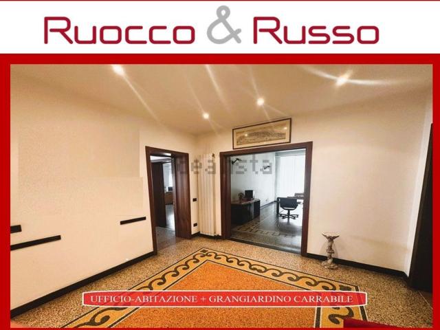 Appartamento in vendita di 191 m² in Piazza Tommaseo
