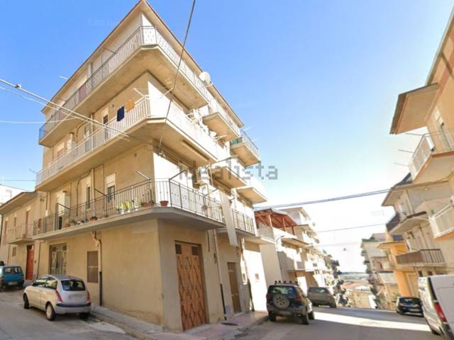 Appartamento in vendita di 192 m² in Via Belgio