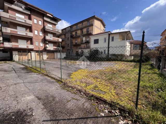 Appartamento in vendita di 192 m² in Via dei Volsci