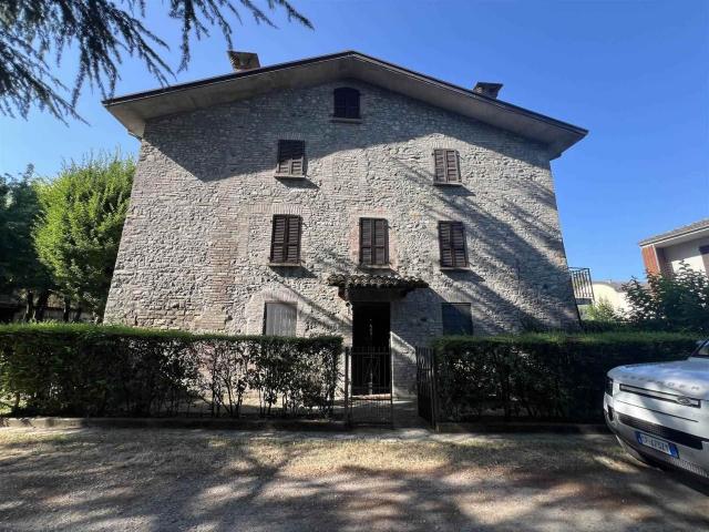 Appartamento in vendita di 192 m² in Via del Castello