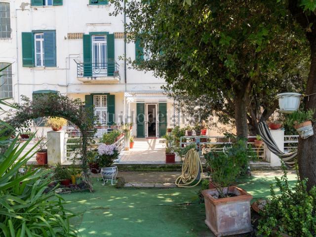 Appartamento in vendita di 192 m² in Salita del Casale