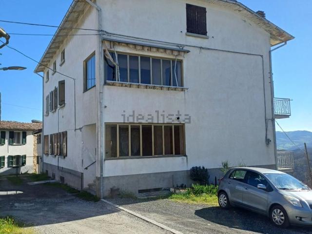 Appartamento in vendita di 192 m² in Strada Costa, 2