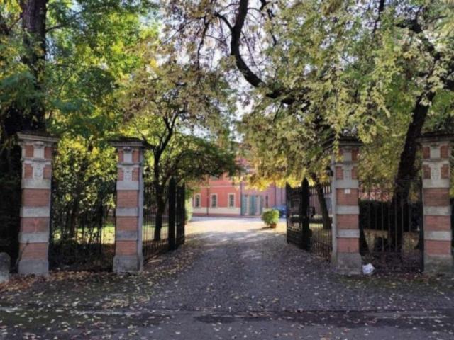 Appartamento in vendita di 1933 m² in Via Frasbalda