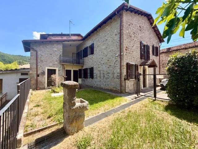 Appartamento in vendita di 193 m² in Via Borgo