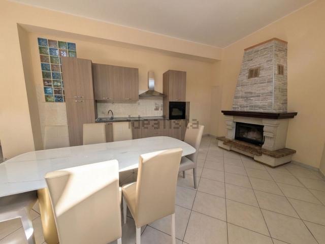 Appartamento in vendita di 193 m² in Via Angelo Musco, 70