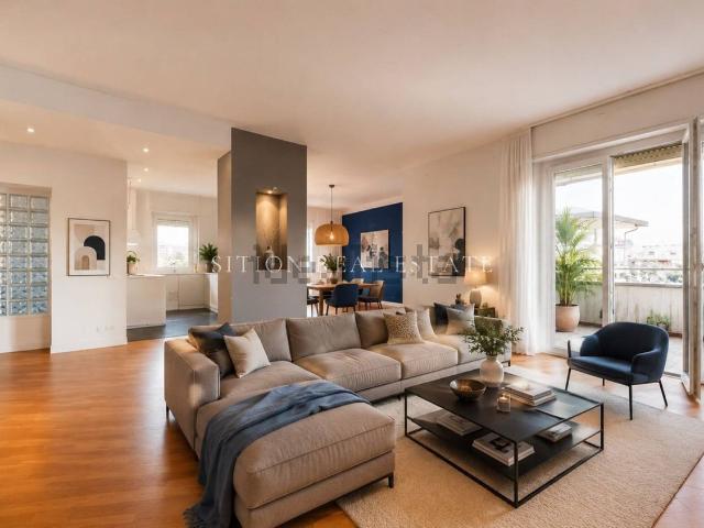 Appartamento in vendita di 193 m² in Via Adua, 11