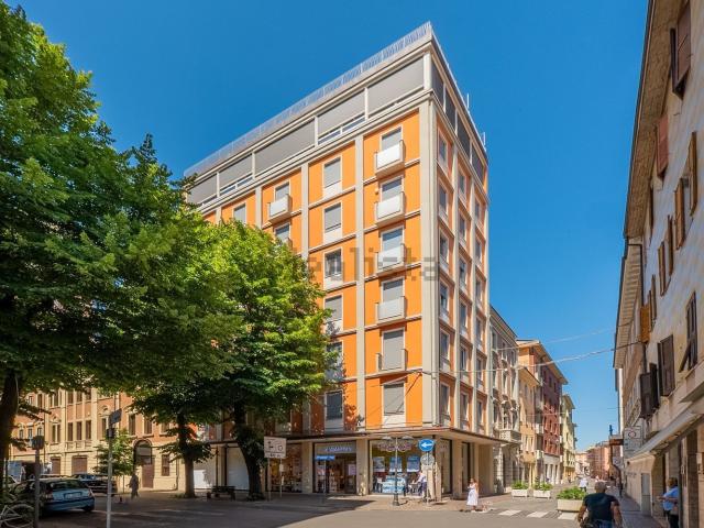 Appartamento in vendita di 193 m² in Via Giuseppe Mazzini, 30