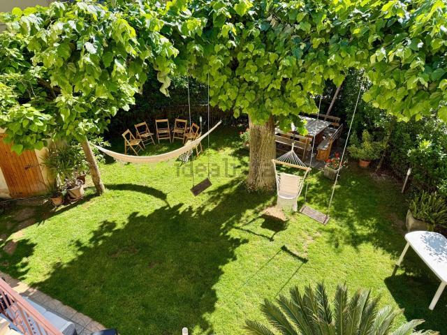Appartamento in vendita di 193 m² in Via L. Mercantini
