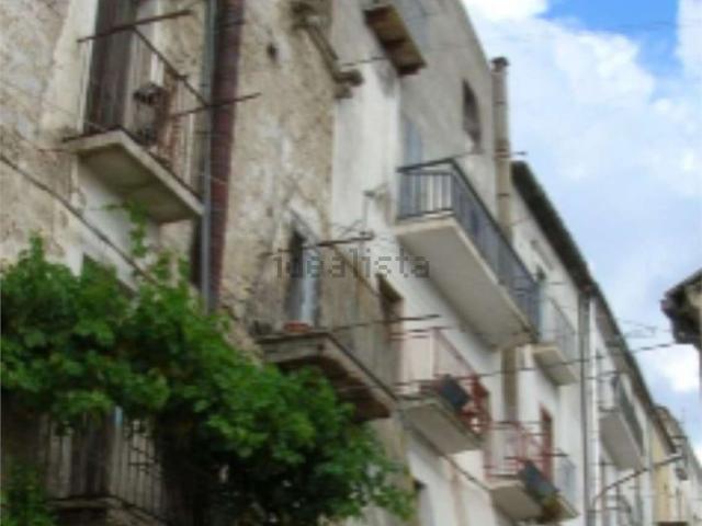 Appartamento in vendita di 193 m² in Via Alessandro Manzoni, 24