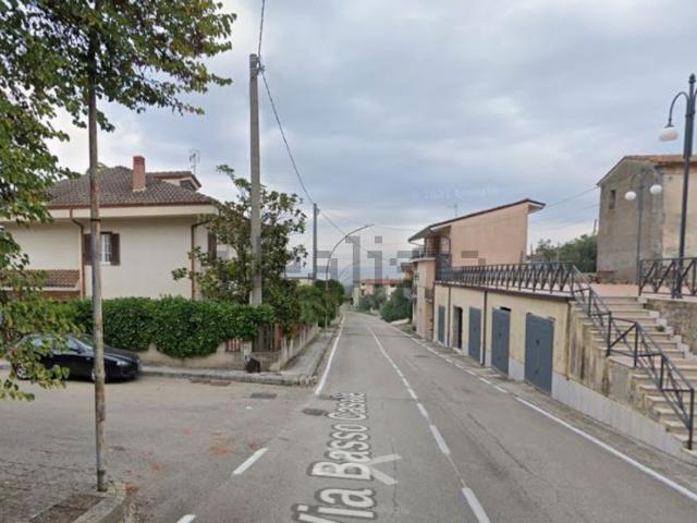 Appartamento in vendita di 194 m² in Via Basso Casale