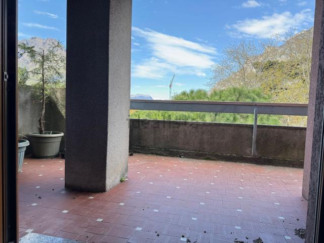 Appartamento in vendita di 194 m² in Via Trieste, 12