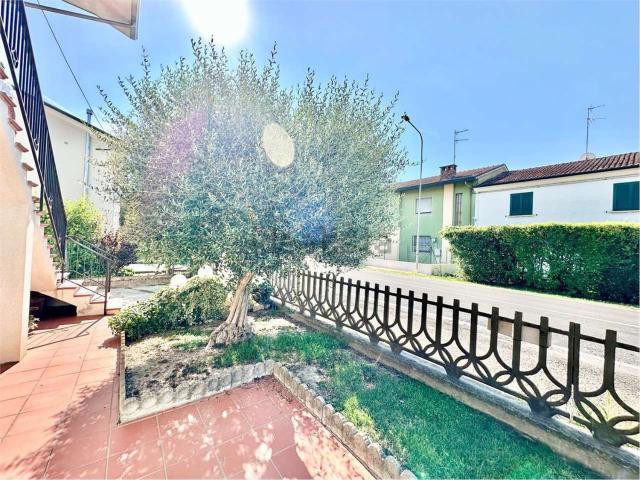 Appartamento in vendita di 194 m² in Via XIV Aprile