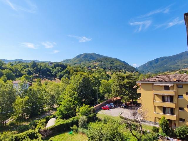 Appartamento in vendita di 194 m² in Largo Cesare Bellocchio, 7
