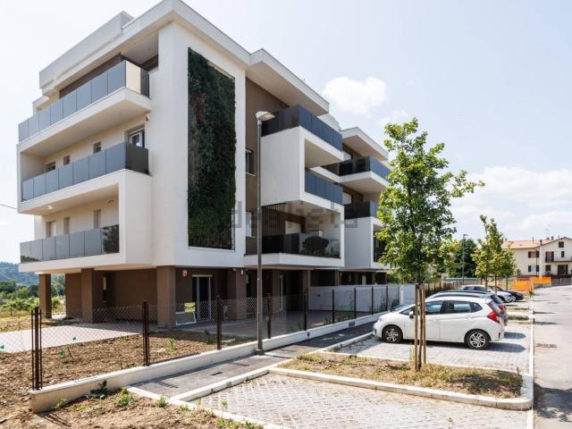 Appartamento in vendita di 195 m² in Via Bibbiena
