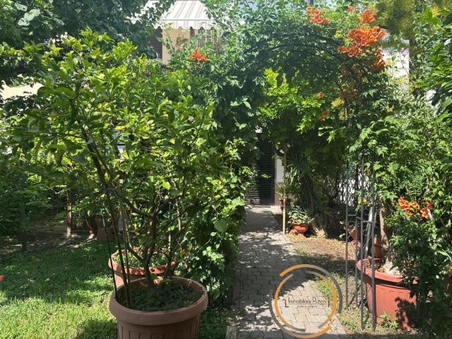 Appartamento in vendita di 195 m² in Via Guglielmo Marconi