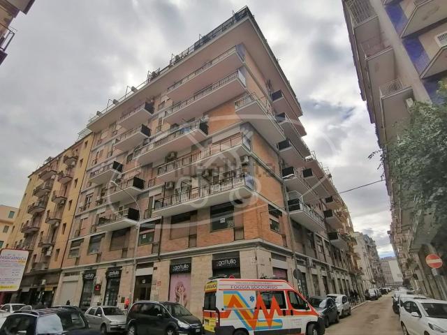 Appartamento in vendita di 195 m² in Via Lecce, 18