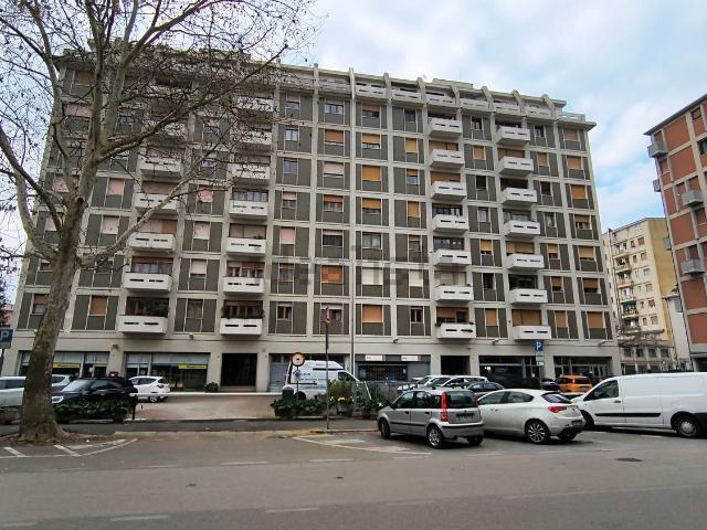 Appartamento in vendita di 195 m² in Via Milano