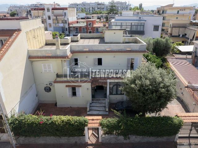 Appartamento in vendita di 195 m² in Via Silvio Spaventa, 13