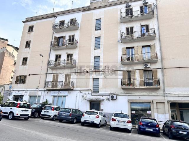 Appartamento in vendita di 195 m² in Via Piave, 9