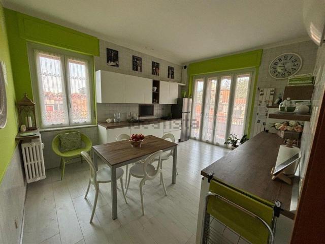 Appartamento in vendita di 195 m² in Via Pietro Micca, 32