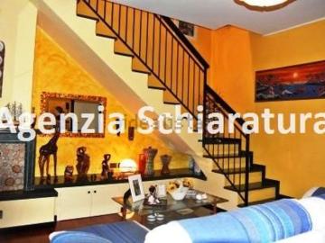 Appartamento in vendita di 196 m²