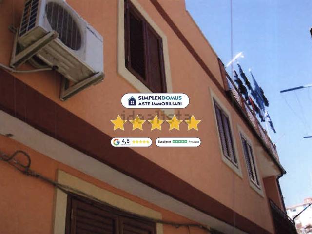 Appartamento in vendita di 196 m² in Via Acquedotto Greco