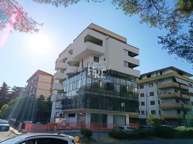 Appartamento in vendita di 196 m² in Via Don Minzoni, 90