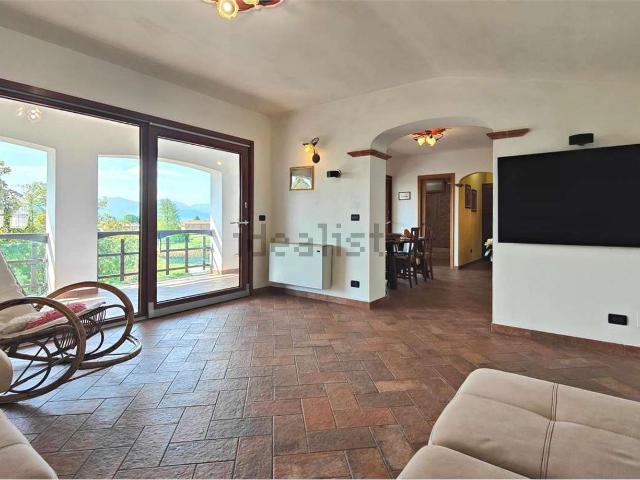 Appartamento in vendita di 196 m² in Via di Piaggiori, 299