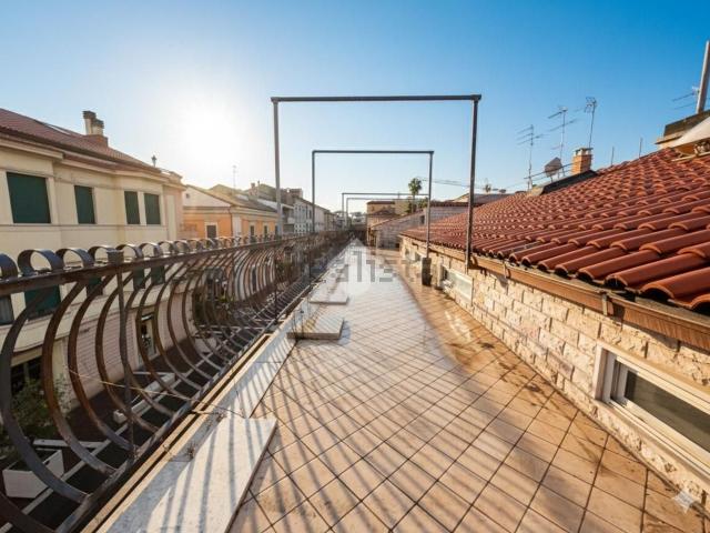 Appartamento in vendita di 196 m² in Corso Nazionale