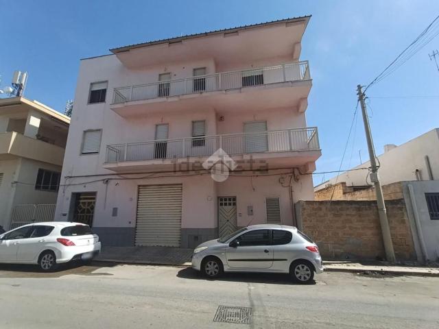 Appartamento in vendita di 197 m² in Via del Carabiniere, 10