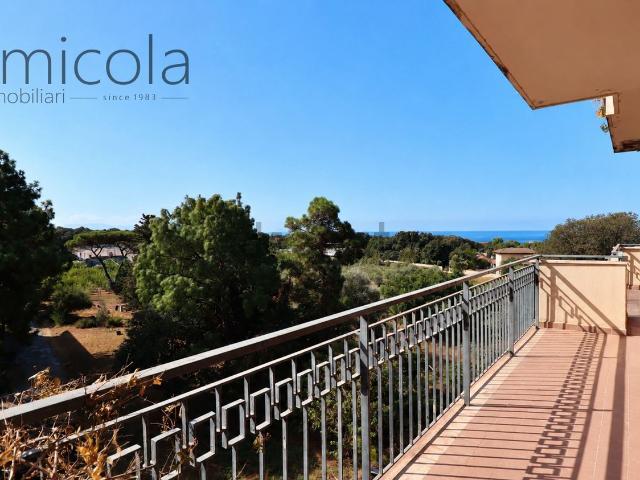 Appartamento in vendita di 197 m² in Via della Salute