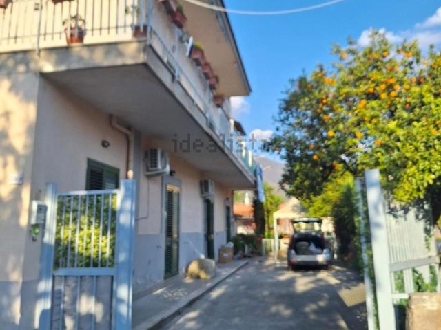 Appartamento in vendita di 197 m² in Via Lavorate Centro, 124