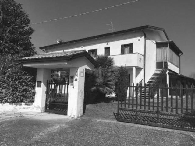 Appartamento in vendita di 197 m² in Via Monte Berico, 2