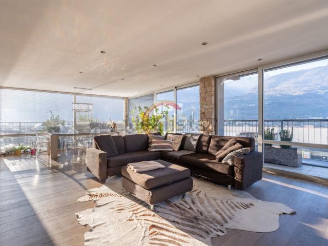 Appartamento in vendita di 197 m² in Via S. Caterina, 69