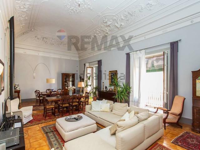 Appartamento in vendita di 197 m² in Via Sapuppo, 5