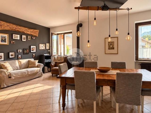 Appartamento in vendita di 198 m²