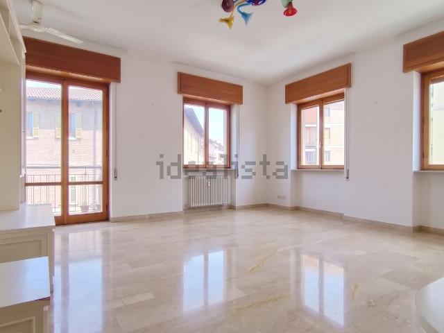 Appartamento in vendita di 198 m² in Via Campagna, 39