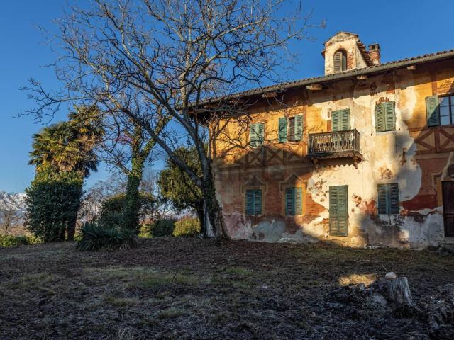 Appartamento in vendita di 198 m² in Via Cesare Battisti, 12