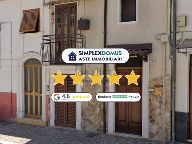 Appartamento in vendita di 198 m² in Via Antonio De Nino