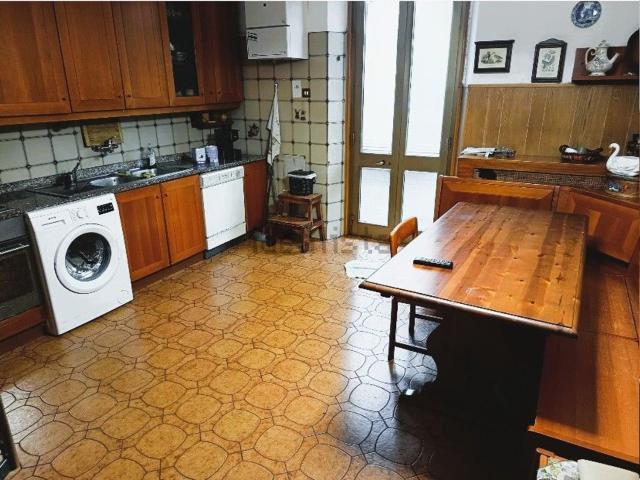 Appartamento in vendita di 198 m² in Via Aniene