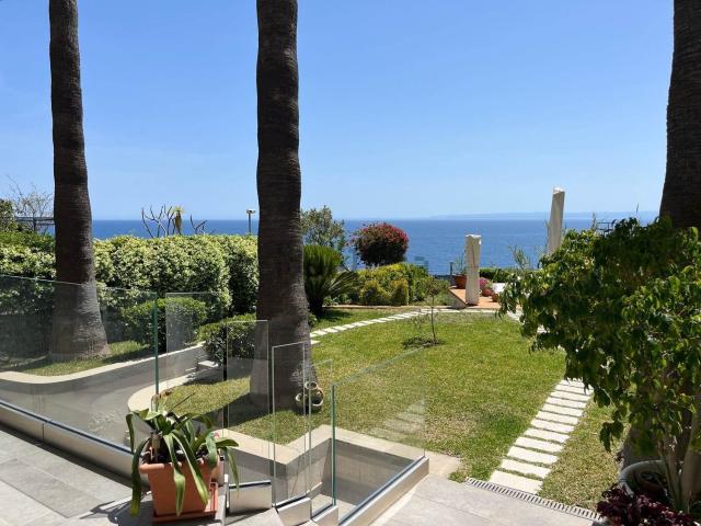 Appartamento in vendita di 198 m² in Via G. M. Frontini, 33